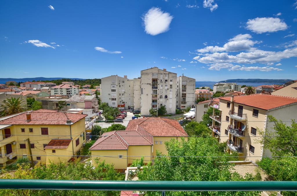 Apartments Vjeko Makarska Exterior foto